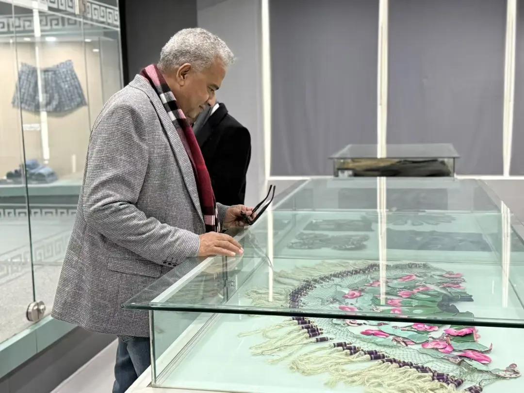 图片11.jpg 图片11.jpg